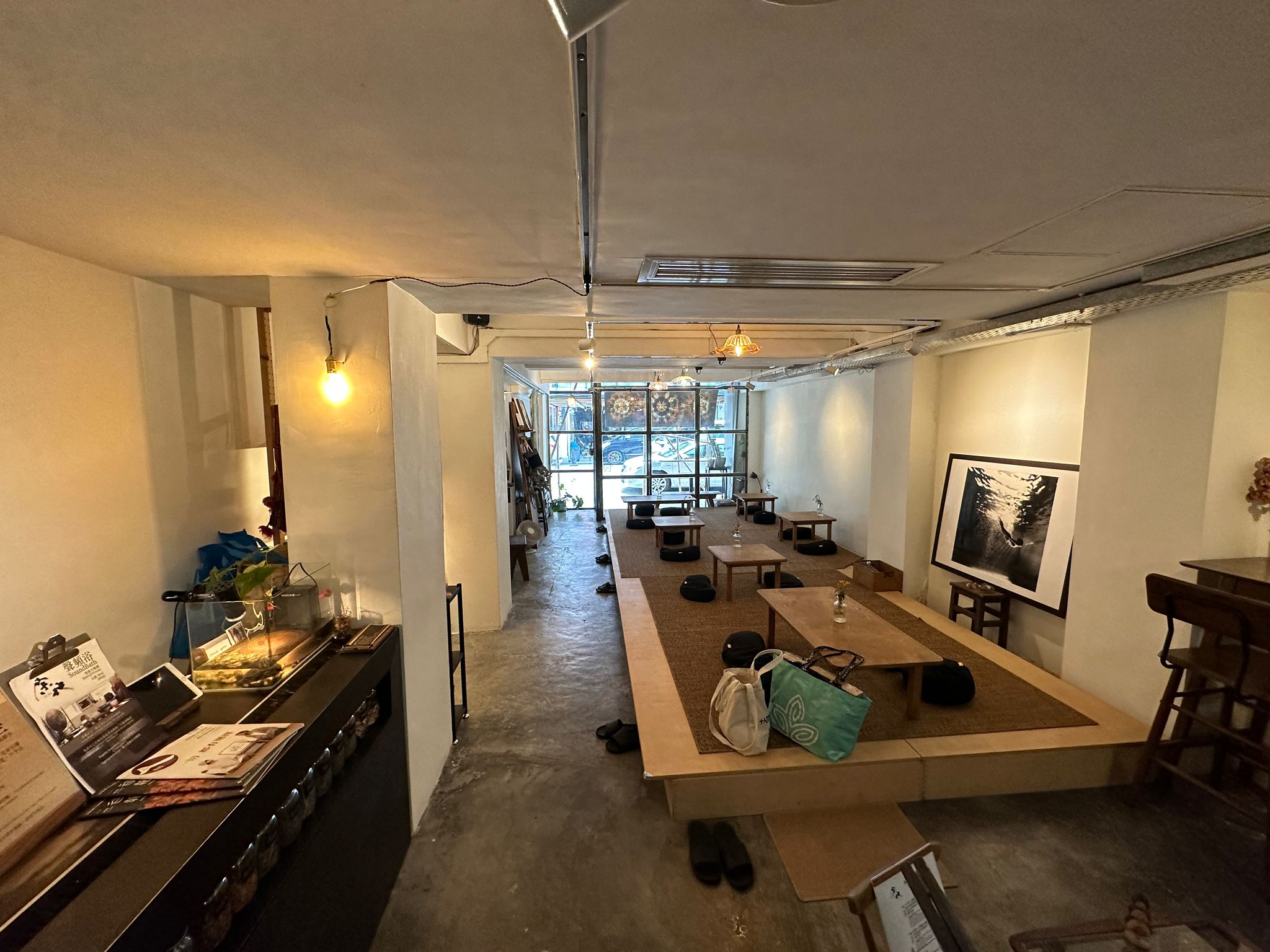 深水埗段段有人流黃金地段地理位置優越一盤難求具食物製造廠牌照生財工具齊備可立即開業客群龐大Café資產轉讓 實景相片 2