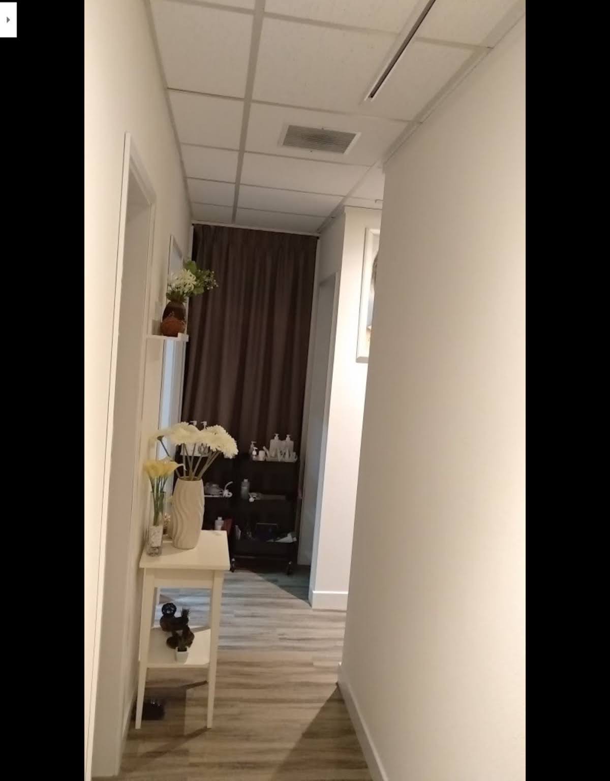 尖沙咀具口碑鄰近輕鐵5房1,000呎裝修新凈包1,800客底具發展潛力班底穩定美容院生意轉讓 實景相片 4